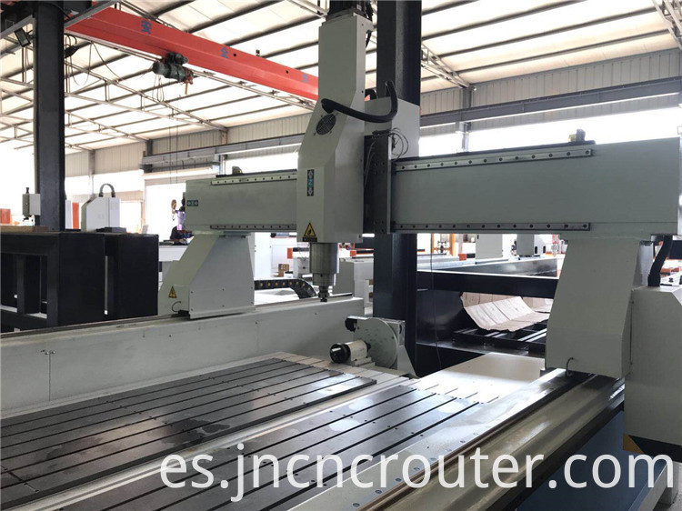 MÁQUINA DE TALLADO DE ESPUMA 3D 3D FOAM CARVING MACHINE